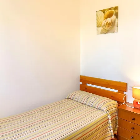 Sleeps 9 Pool Wifi * Port d'Addaia