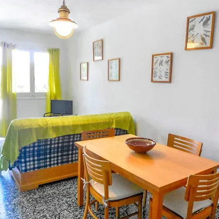 Sleeps 9 Pool Wifi Port d'Addaia
