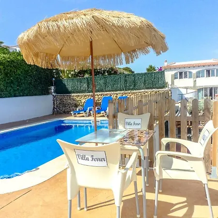Villa Sleeps 9 Pool Wifi